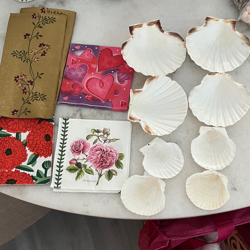 DIY Decoupage Set Scallop Shells
Napkins Shell /Napkin Set Hearts & Flowers